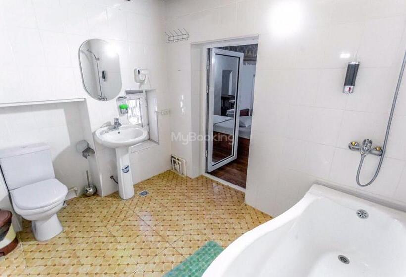 חדר סטנדרט יחיד, Ohun Caravan Sarai