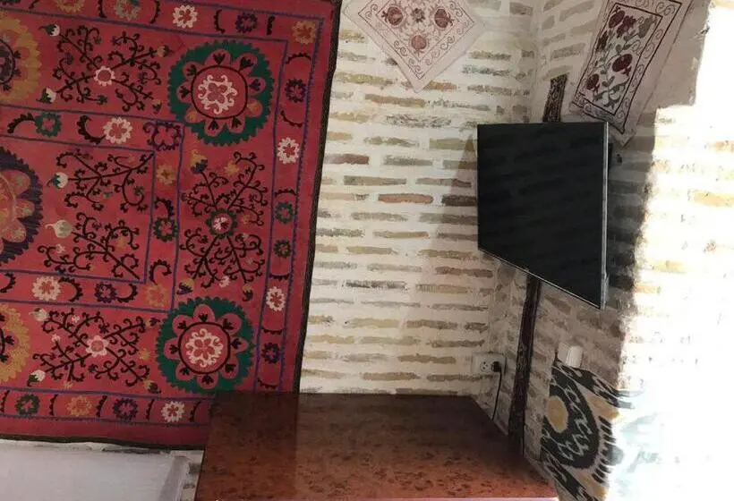 ルームシェアのワンベッド, Ohun Caravan Sarai