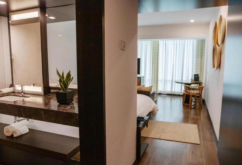 豪华单人间, Eurobuilding Hotel & Suites Lecheria