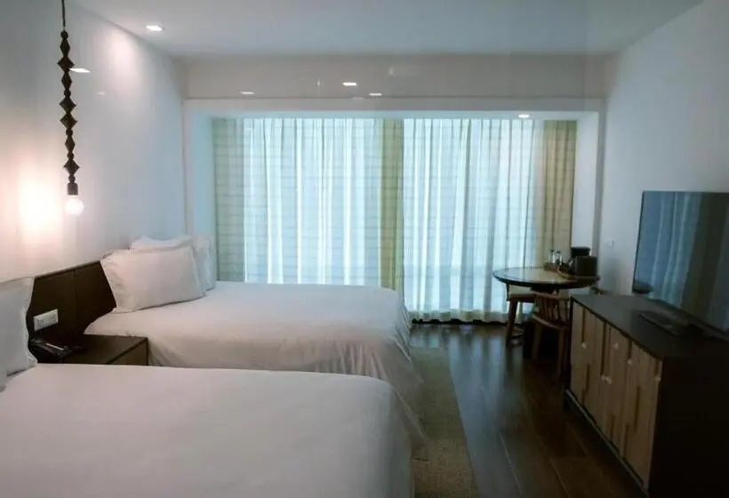 اتاق لوکس, Eurobuilding Hotel & Suites Lecheria