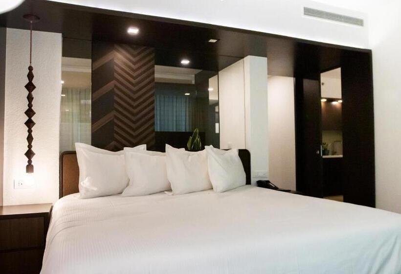 高级套房带海景, Eurobuilding Hotel & Suites Lecheria