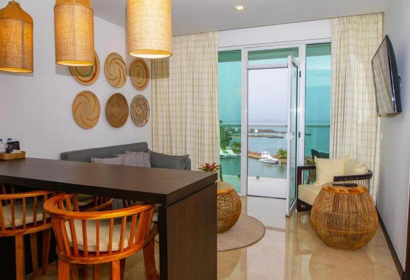 高级套房带海景, Eurobuilding Hotel & Suites Lecheria