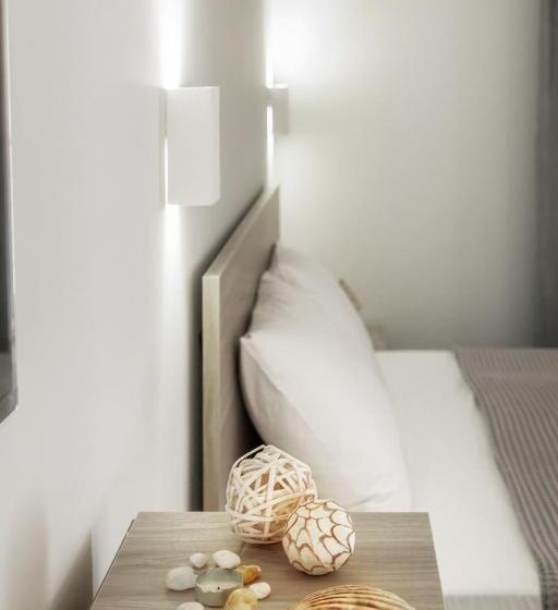 חדר סופריור, Summer Inn