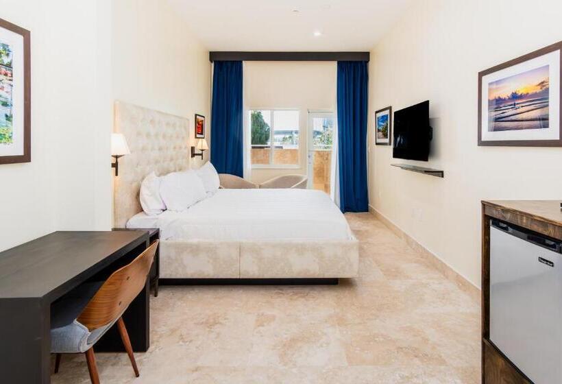 适合残疾人士使用的带超级大床的标准间, The Link Hotel South Beach