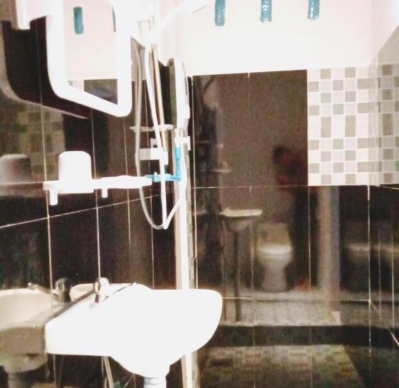 Standard Interior Room, Dragonfly Guesthouse