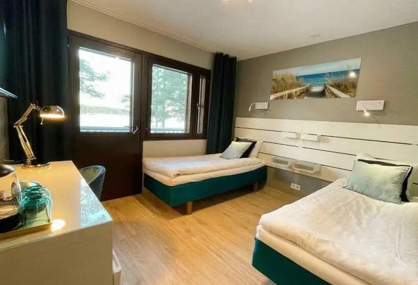 اتاق استاندارد با بالکن و چشم‌انداز دریا, Beach Hotel Santalahti