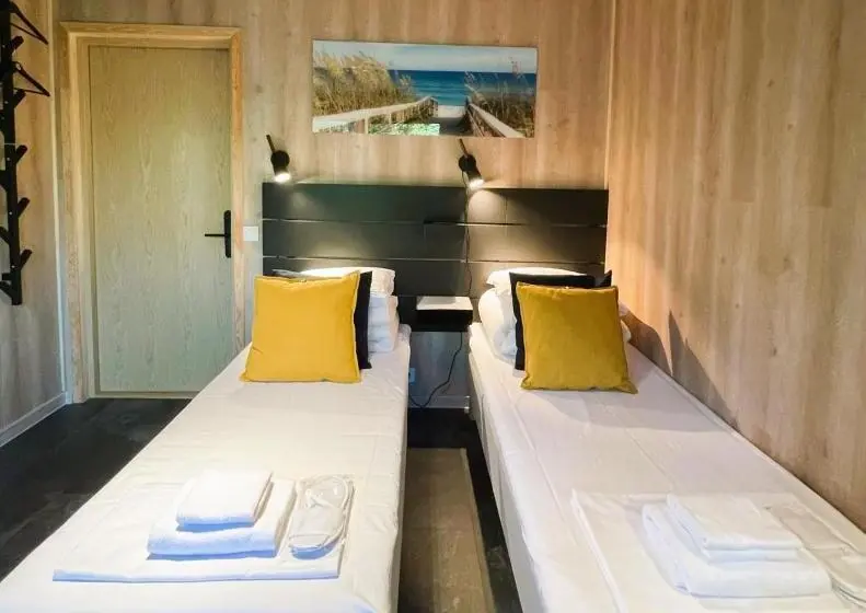 اتاق استاندارد با سرویس بهداشتی مشترک, Beach Hotel Santalahti