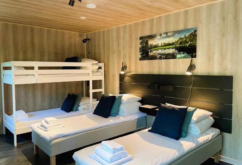 패밀리 룸 공용 욕실, Beach Hotel Santalahti