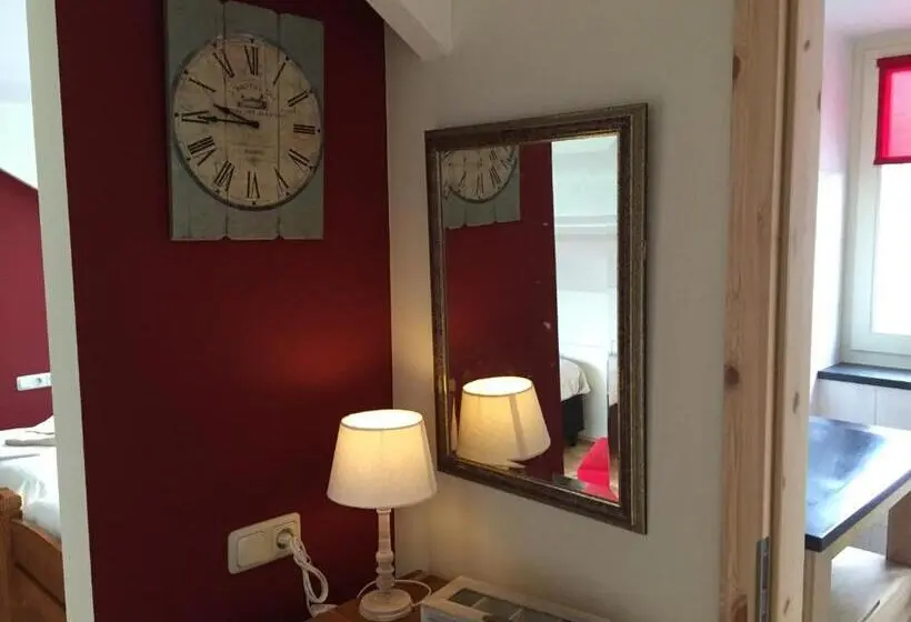 スタンダードトリプルルーム, Bed En Breakfast De Kees