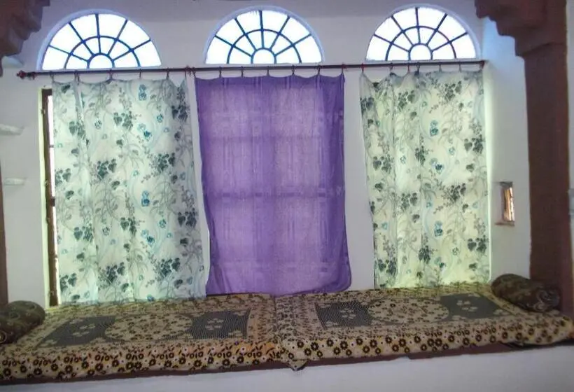ファミリールーム, Raj Mahal Guest House