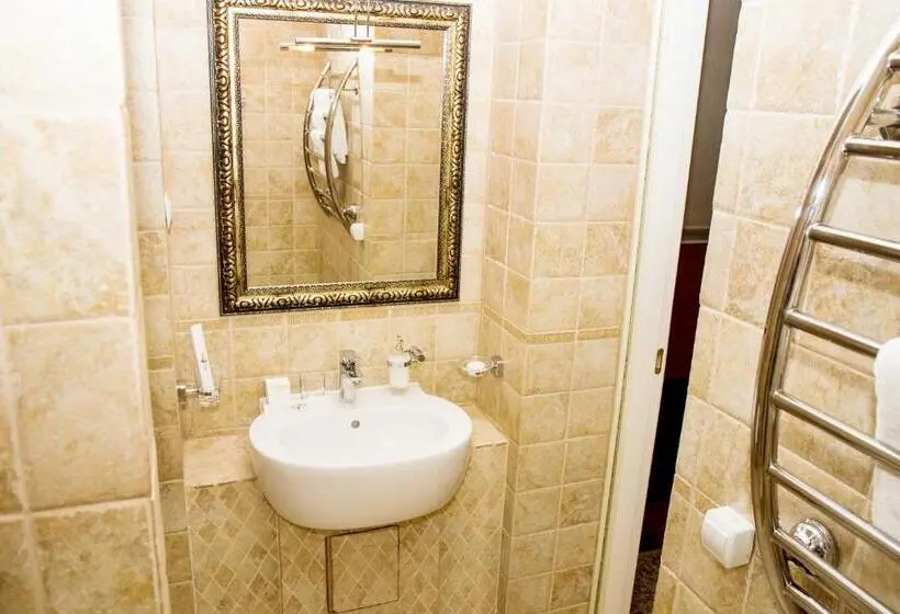 Standard Yhden Hengen Huone, Boutique Spa Casino Hotel Lybid Plaza