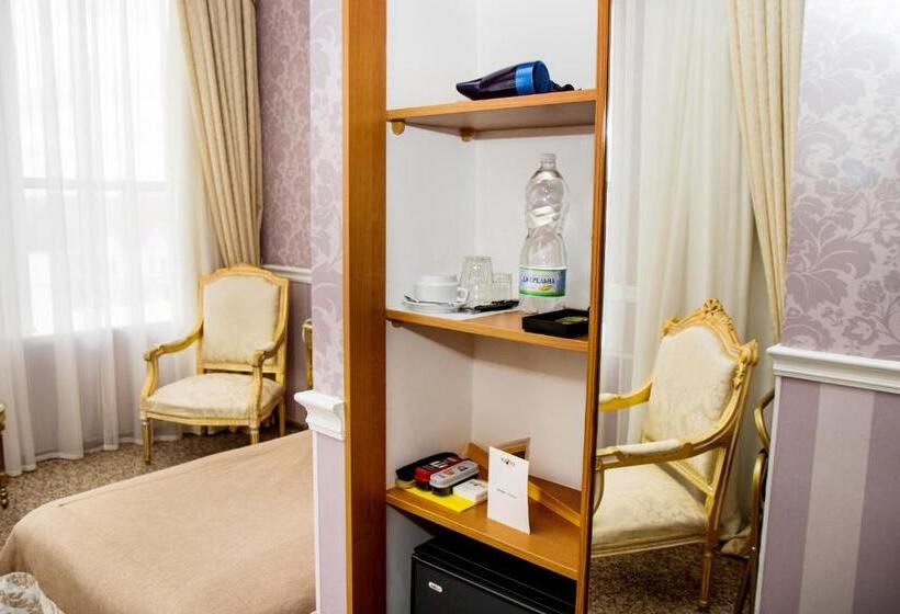 اتاق استاندارد یک نفره, Boutique Spa Casino Hotel Lybid Plaza