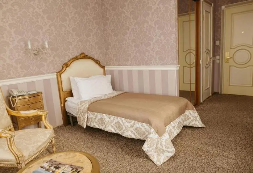 Standard Yhden Hengen Huone, Boutique Spa Casino Hotel Lybid Plaza
