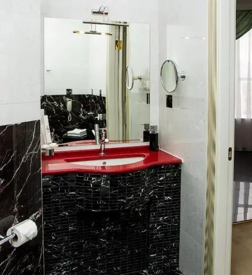 Presidenttisviitti, Boutique Spa Casino Hotel Lybid Plaza