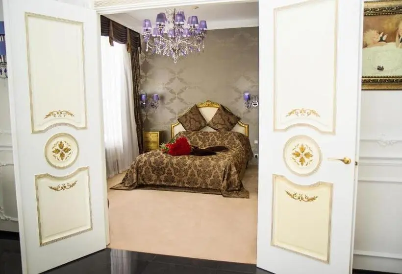 Presidenttisviitti, Boutique Spa Casino Hotel Lybid Plaza