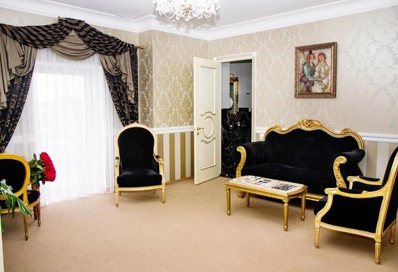 سوییت اجرایی, Boutique Spa Casino Hotel Lybid Plaza