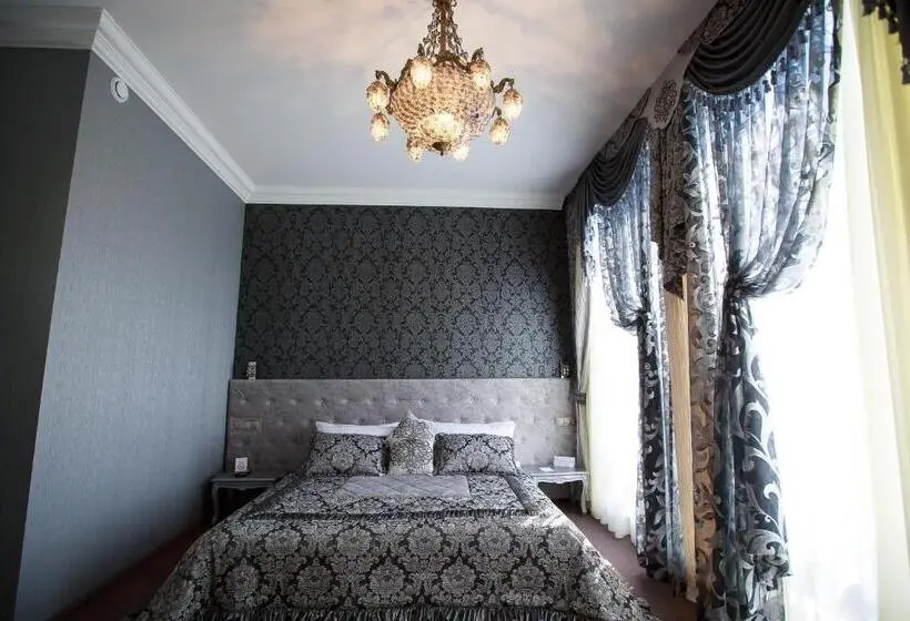 Sviitti, Boutique Spa Casino Hotel Lybid Plaza