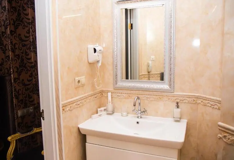 Standard Yhden Hengen Huone, Boutique Spa Casino Hotel Lybid Plaza