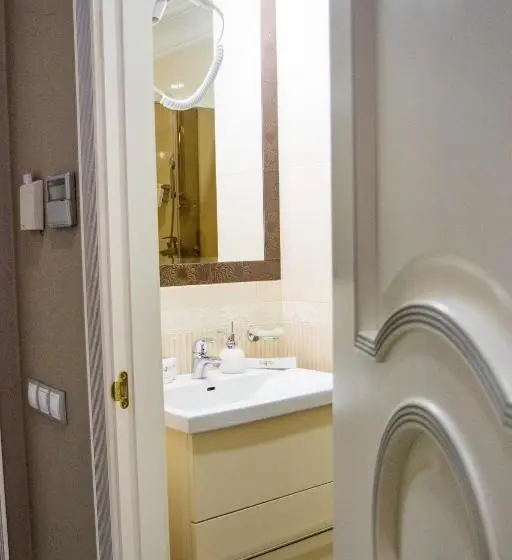 Deluxe-huone, Boutique Spa Casino Hotel Lybid Plaza