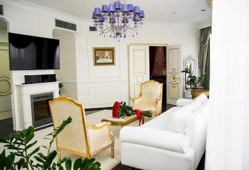 Presidenttisviitti, Boutique Spa Casino Hotel Lybid Plaza