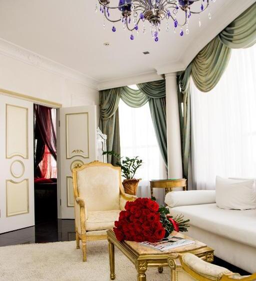 سوئیت پرزیدنت, Boutique Spa Casino Hotel Lybid Plaza