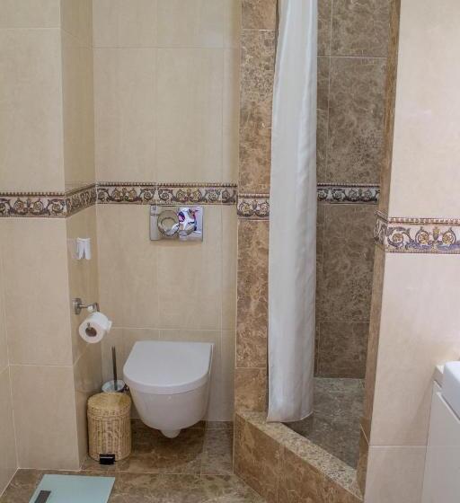 سوییت, Boutique Spa Casino Hotel Lybid Plaza