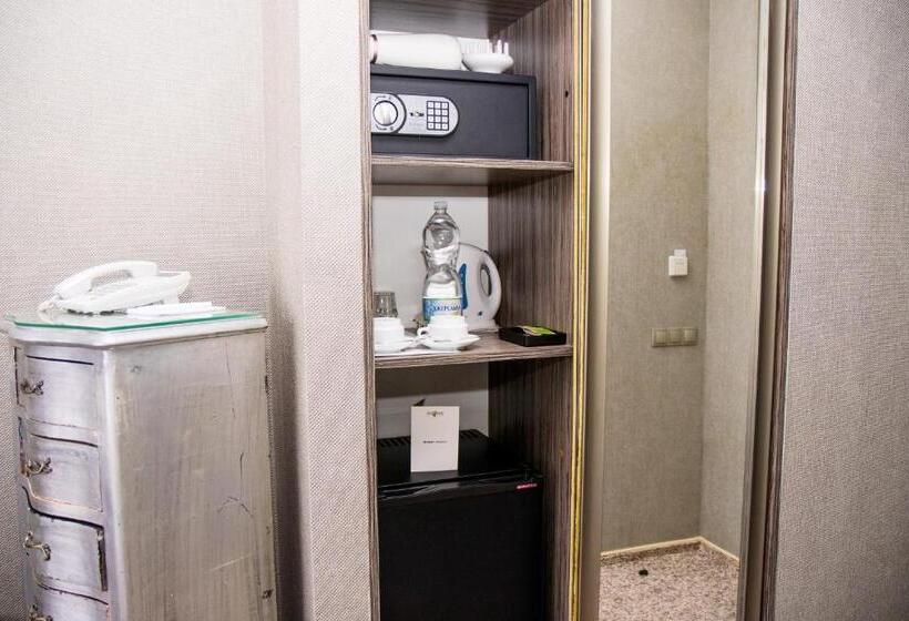 اتاق استاندارد, Boutique Spa Casino Hotel Lybid Plaza