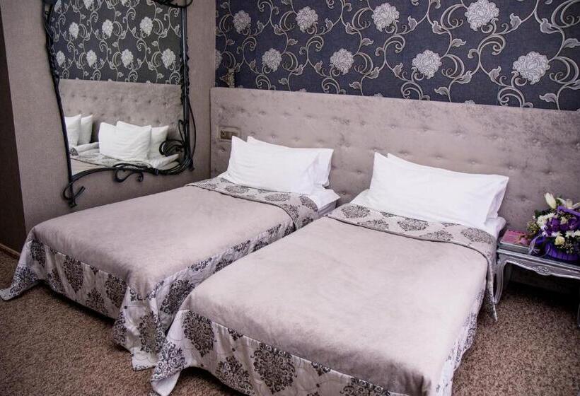 اتاق استاندارد, Boutique Spa Casino Hotel Lybid Plaza