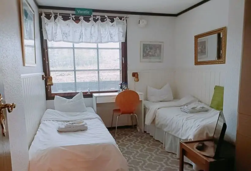 اتاق اکونومی, Cronin S Guesthouse Bed & Breakfast