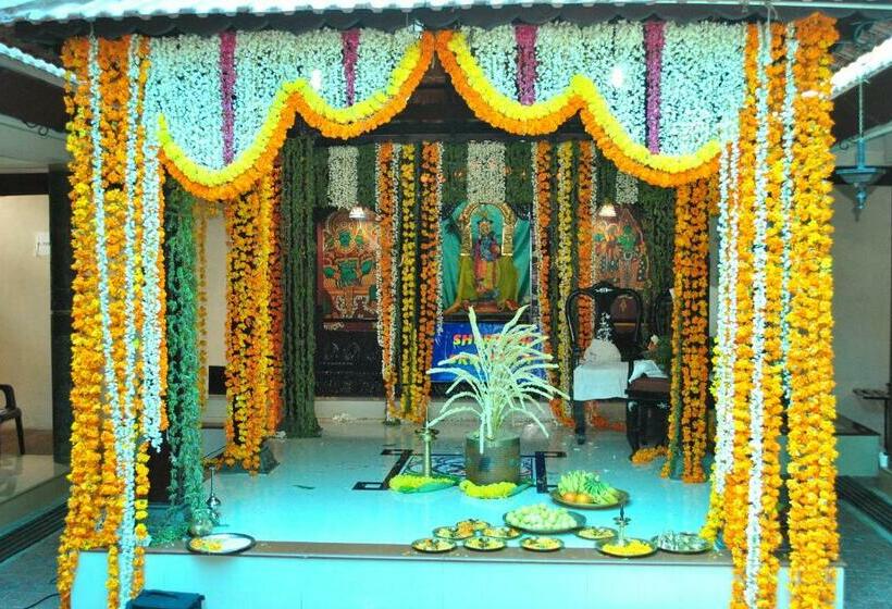 패밀리 스위트, Guruvayoor Resort