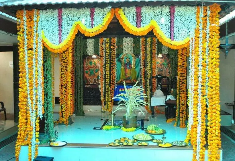 スイート（家族用）, Guruvayoor Resort