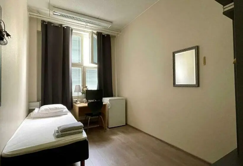 バスルーム共有のシングルスタンダード, Hostel Hermanni
