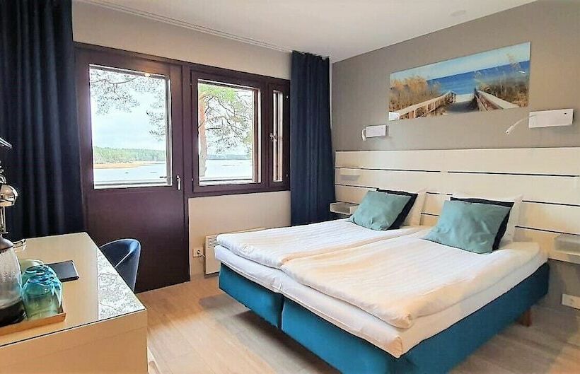 스탠다드 발코니 룸 바다 전망, Beach Hotel Santalahti