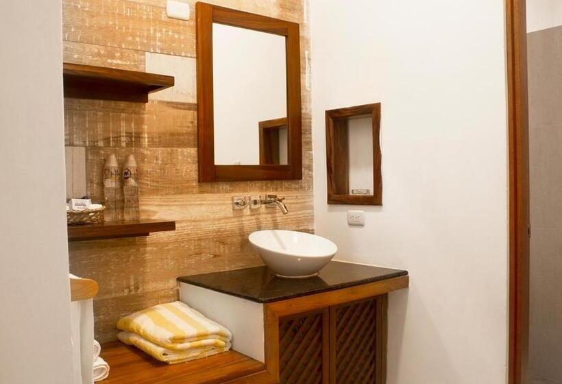 اتاق استاندارد, Dos Mundos Pacific Resort