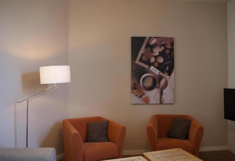 חדר סטנדרט לארבעה, In Den Roden Leeuw Van Limburg