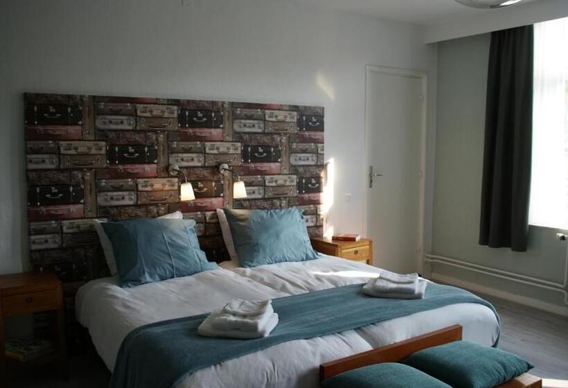 חדר סופריור, In Den Roden Leeuw Van Limburg