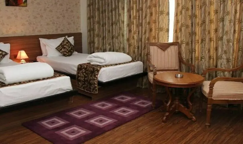 Chambre Economy, Maple Wood