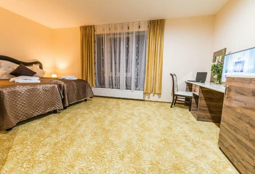 غرفة قياسية, Miraj Resort