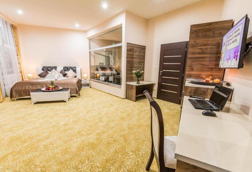 غرفة ديلوكس, Miraj Resort