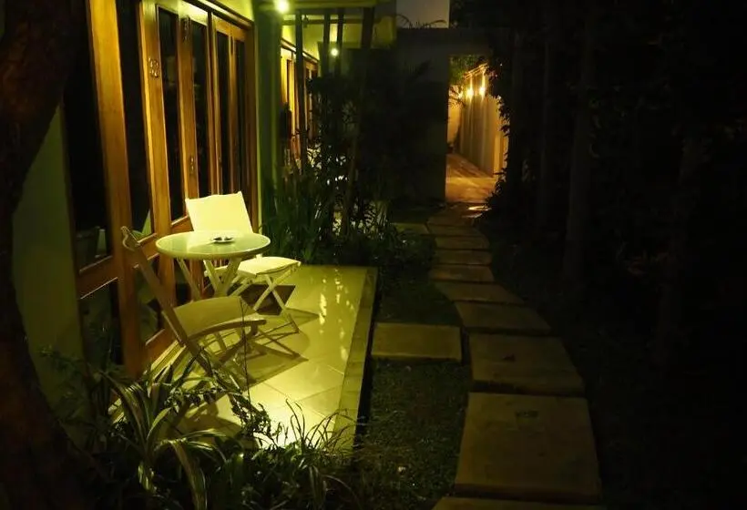 Quarto executivo, The Gecho Inn Town