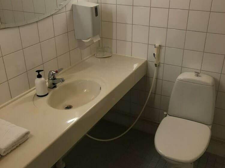 スーペリアトリプルルーム, Yöpuu