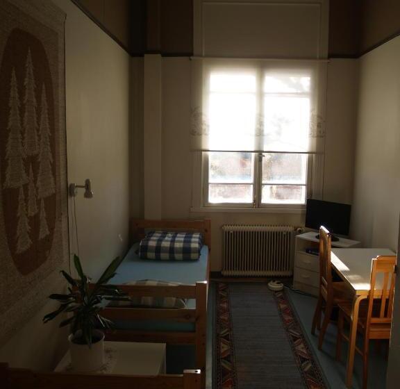 חדר סטנדרט חדר אמבטיה משותף, Porvoo Hostel