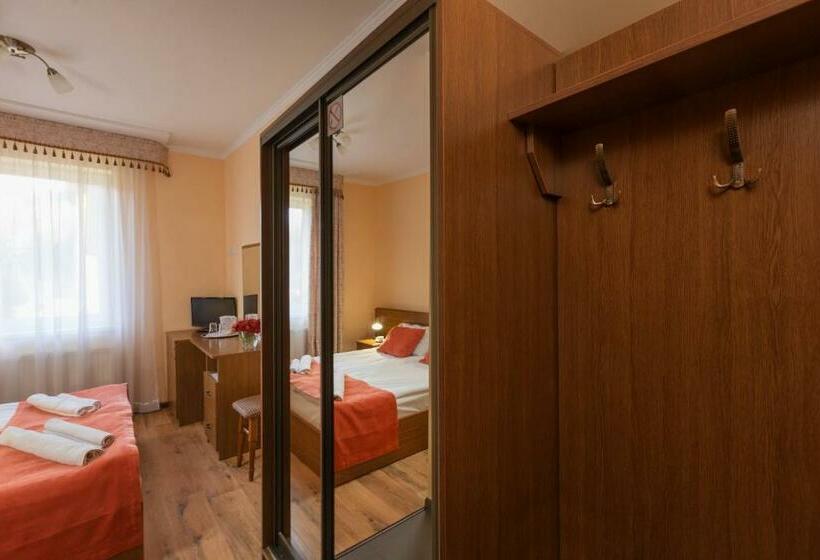 اتاق استاندارد, Citadel