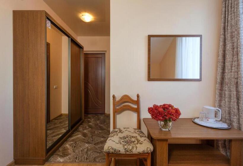 اتاق استاندارد یک نفره, Citadel