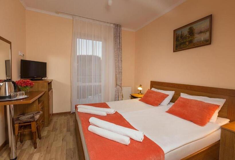 Deluxe Room Mountain View, Citadel