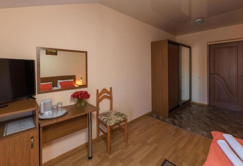 Deluxe Room Mountain View, Citadel