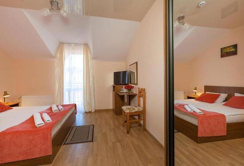 Deluxe Room Mountain View, Citadel