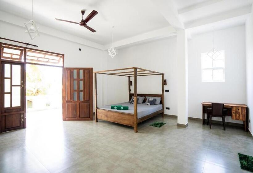 디럭스 테라스 룸 바다 전망, Plantation Surf Inn & Restaurant