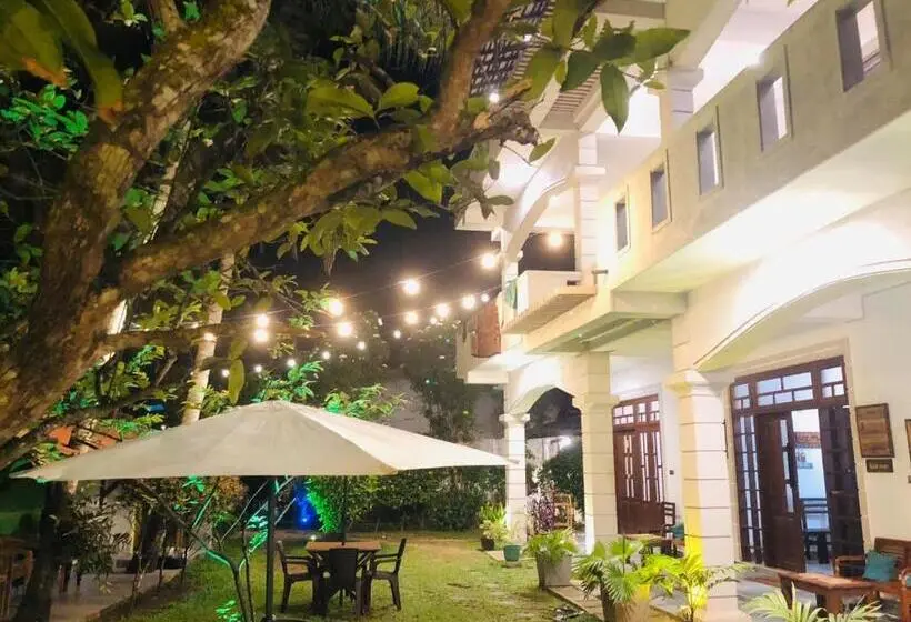 ガーデンビュースタンダードルーム, Plantation Surf Inn & Restaurant