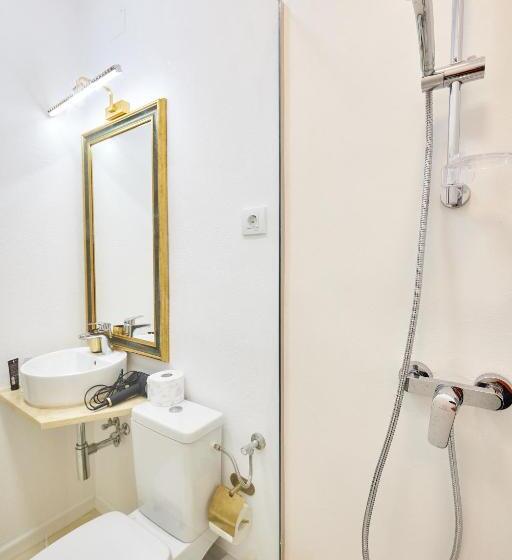 اتاق استاندارد با بالکن, Carol Park View